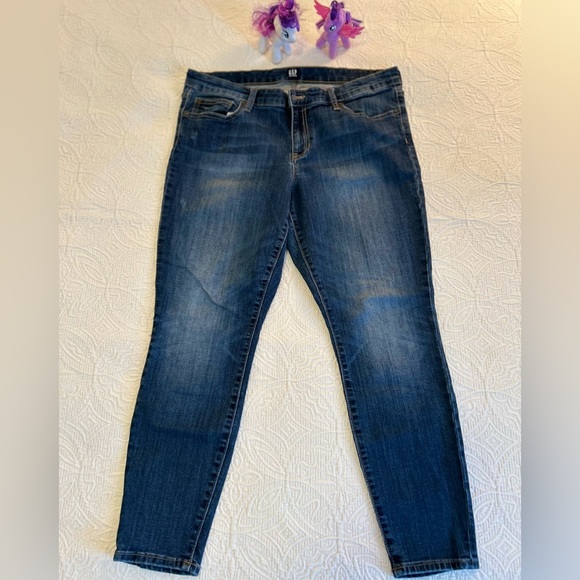 GAP Jeans - Picture 1 of 4